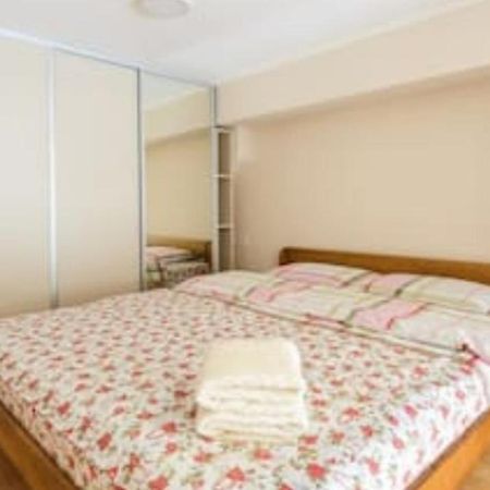 Cozy Smarthouse Apartment เคียฟ ภายนอก รูปภาพ