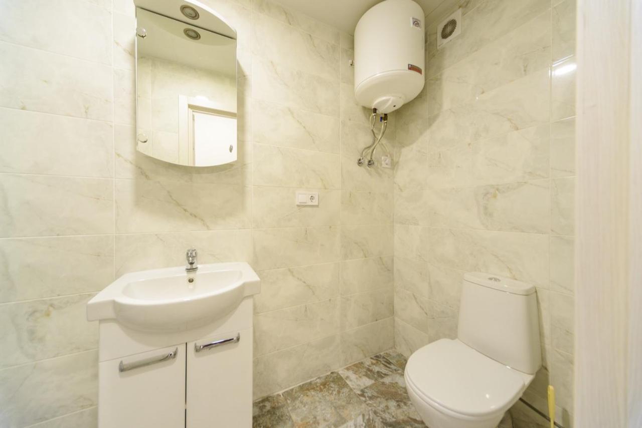 Cozy Smarthouse Apartment เคียฟ ภายนอก รูปภาพ
