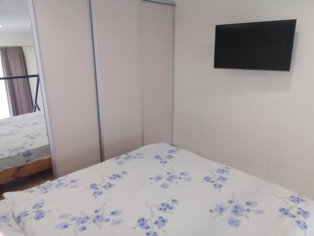 Cozy Smarthouse Apartment เคียฟ ภายนอก รูปภาพ