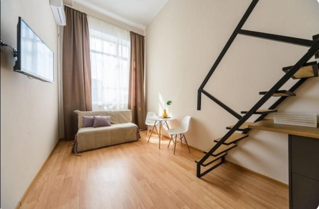 Cozy Smarthouse Apartment เคียฟ ภายนอก รูปภาพ